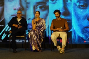 Boney Kapoor, Janhvi, Sunny Kaushal @ Mili Movie Press Meet Hyderabad Stills