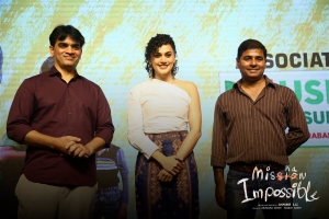 Niranjan Reddy, Taapsee Pannu, Rahul Yadav Nakka @ Mishan Impossible Pre Release Stills