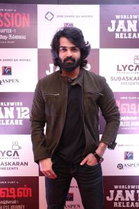 Actor Bharath Bopanna @ Mission Chapter 1 Trailer Launch Stills