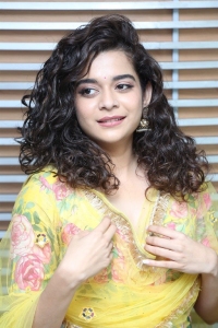 Ori Devuda Movie Actress Mithila Palkar Stills