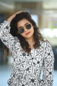 Ori Devuda Movie Actress Mithila Palkar Pics