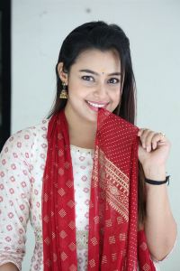 Alanati Ramachandrudu Heroine Mokksha Interview Images