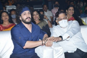 Akhil Akkineni, Allu Aravind @ Most Eligible Bachelor Pre Release Event Stills