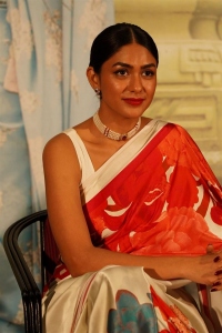 Sita Ramam Actress Mrunal Thakur Photos