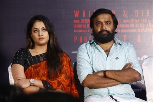 Haripriya, Sasikumar @ Naan Mirugamaai Maara Press Meet Stills