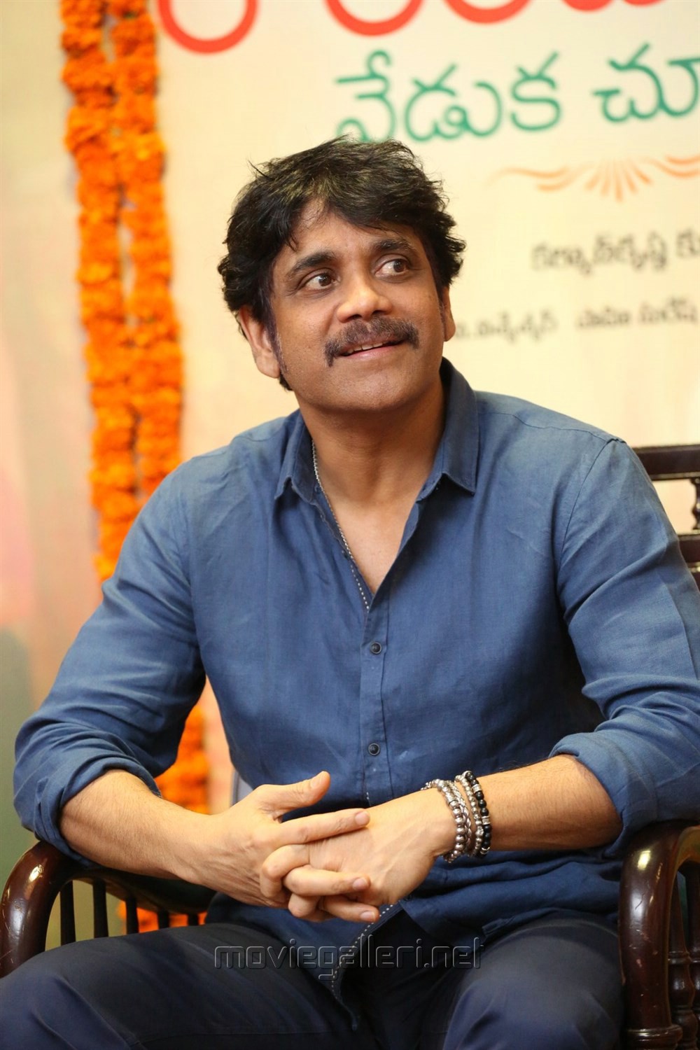 actor nagarjuna photos rarandoi veduka chudham press meet11baab3