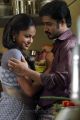 Nandita, Michael in Nalanum Nandhiniyum Movie Stills