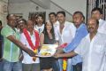 Nallathane Poittirukku Tamil Movie Launch Stills