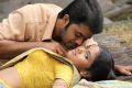 Sanjeev, Maneeshajit in Nanbargal Kavanathirku Movie Hot Stills