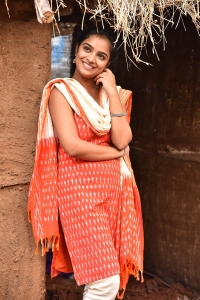 Actress Nandhini Reddy Photos at Seetharamapuramlo Movie Location