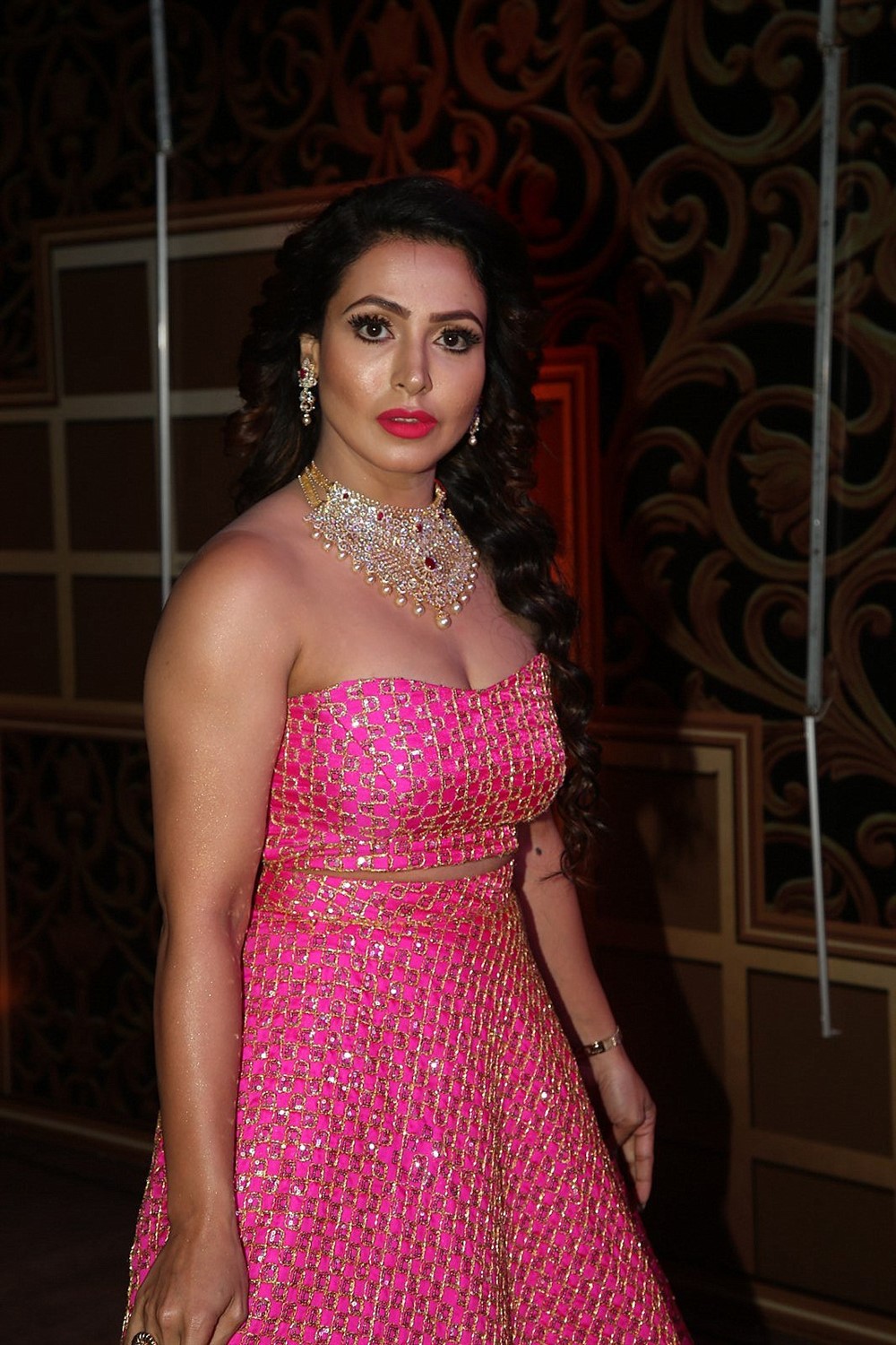 Actress Nandini Rai Stills @ Zee Telugu Kutumbam Awards 2019 Red Carpet | New Movie Posters