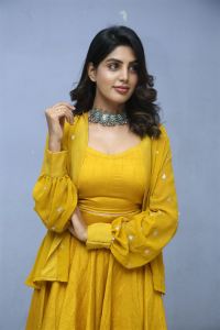 Actress Navami Gayak Photos @ OMG Movie Pre Release Event