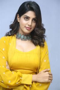 Actress Navami Gayak Photos @ OMG Movie Pre Release Event