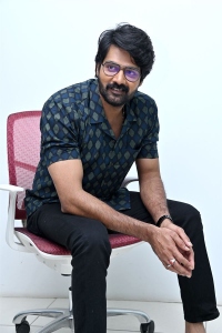 Thaggedhe Le Movie Actor Naveen Chandra Stills