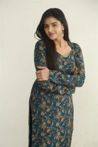 Before Marriage Actress Naveena Reddy Photos