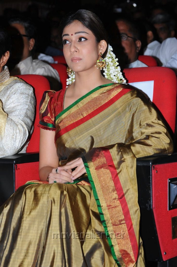 Nayanthara In Silk Saree Latest Stills @ Sriramarajyam 50 Days ...