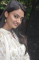 Actress Nikitha Narayan at Nee Naan Mattum Movie Press Meet Photos