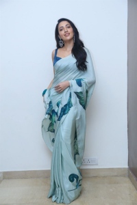 Neha Shetty Saree Pics @ Bedurulanka 2012 Success Meet
