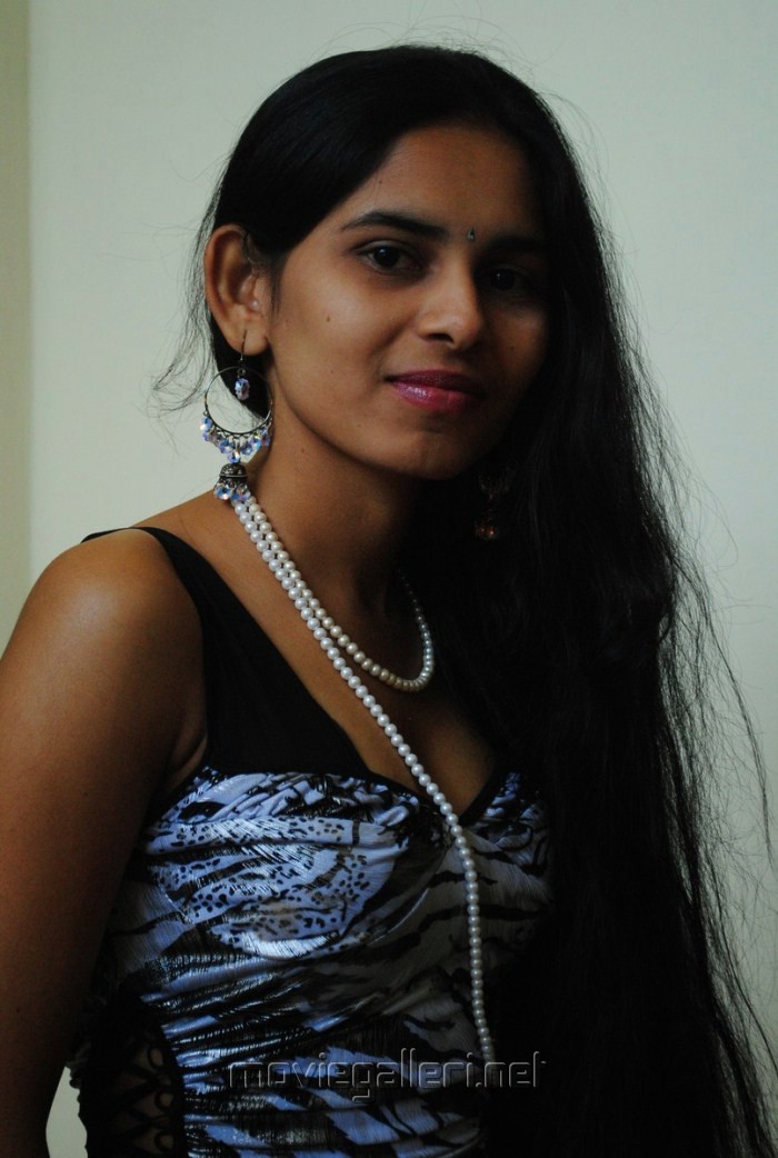 Telugu Serial Actress Sameera Hot Photos