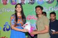 Oka Manasu Heroine Niharika Konidela meets Mega Fans