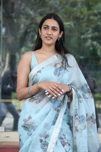 Actress Niharika Konidela Saree Stills