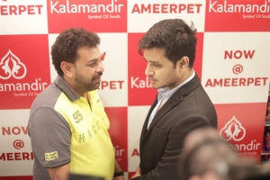 Actor Nikhil launches Kalamandir Showroom @ Ameerpet