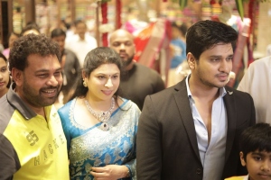 Actor Nikhil launches Kalamandir Showroom @ Ameerpet