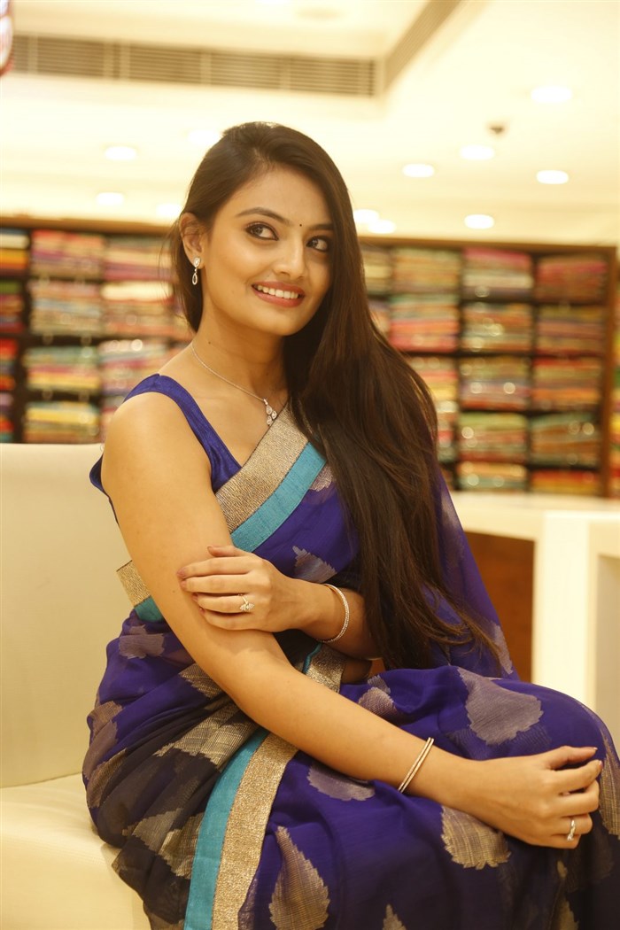 manasu mamatha serial actress keerthi