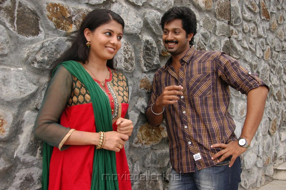 Ninaithathu Yaaro Tamil Movie Stills | Rejith Menon | Nimisha Suresh ...