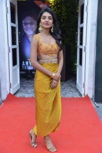 Actress Nivedhithaa Sathish Stills @ Anya’s Tutorial Web Series Trailer Launch