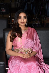 Actress Nivetha Pethuraj New Stills @ Bloody Mary Trailer Launch