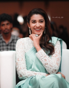 Priya Bhavani Shankar @ Oh Manapenne Movie Press Meet Stills