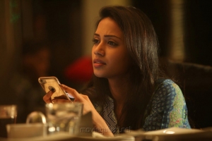 Actress Nivetha Pethuraj in Oru Naal Koothu Movie New Photos