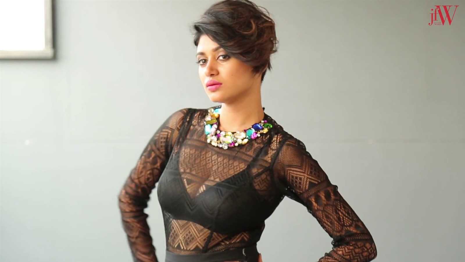 actress-oviya-new-photoshoot-stills-31.jpg - Telugu Actresses -  Andhrafriends.com
