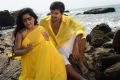 Dilip Kumar, Divya Singh in Pagadai Pagadai Tamil Movie Stills