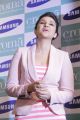 Parineeti Chopra launches Samsung Galaxy Note 3 Photos