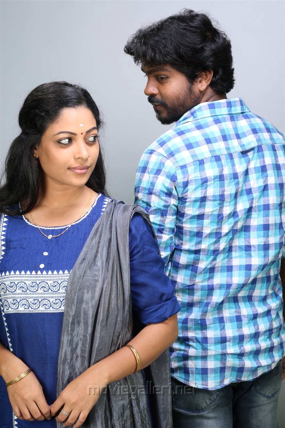 Peechankai Movie Stills 