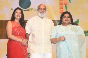 Deepti Bhatnagar, K. Raghavendra Rao, Ravali @ Pelli SandaD Pre Release Event Stills