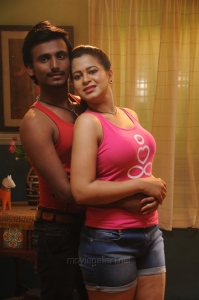 Sundar, Asmitha Priya in Pettikadai Movie Stills HD