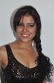 Tamil Actress Piaa Bajpai New Hot Photos