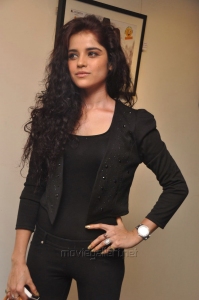 Piya Bajpai in Black Dress Latest Hot Pictures