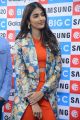 Pooja Hegde Launches Samsung Note 9 @ Big C, Madhapur