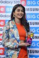 Pooja Hegde Launches Samsung Note 9 @ Big C, Madhapur