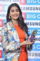 Pooja Hegde Launches Samsung Note 9 @ Big C, Madhapur
