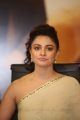 Actress Pooja Kumar Latest Pics @ Vishwaroopam 2 Pre Release