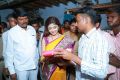 Actress Poonam Kaur celebrates her birthday with Handloom Weavers @ Somandepalli