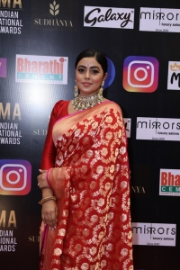 Actress Poorna Saree Pics @ SIIMA Awards 2021 Red Carpet