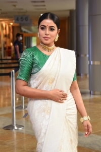 Actress Poorna Saree Images @ Thalaivi Pre Release Event