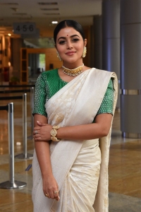 Actress Poorna Saree Images @ Thalaivi Pre Release Event