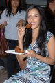 Priya Anand tastes Venky's XPRS Chicken Items